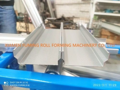 Machine de formage de rouleaux pour tuyaux en acier métallique pour applications industrielles